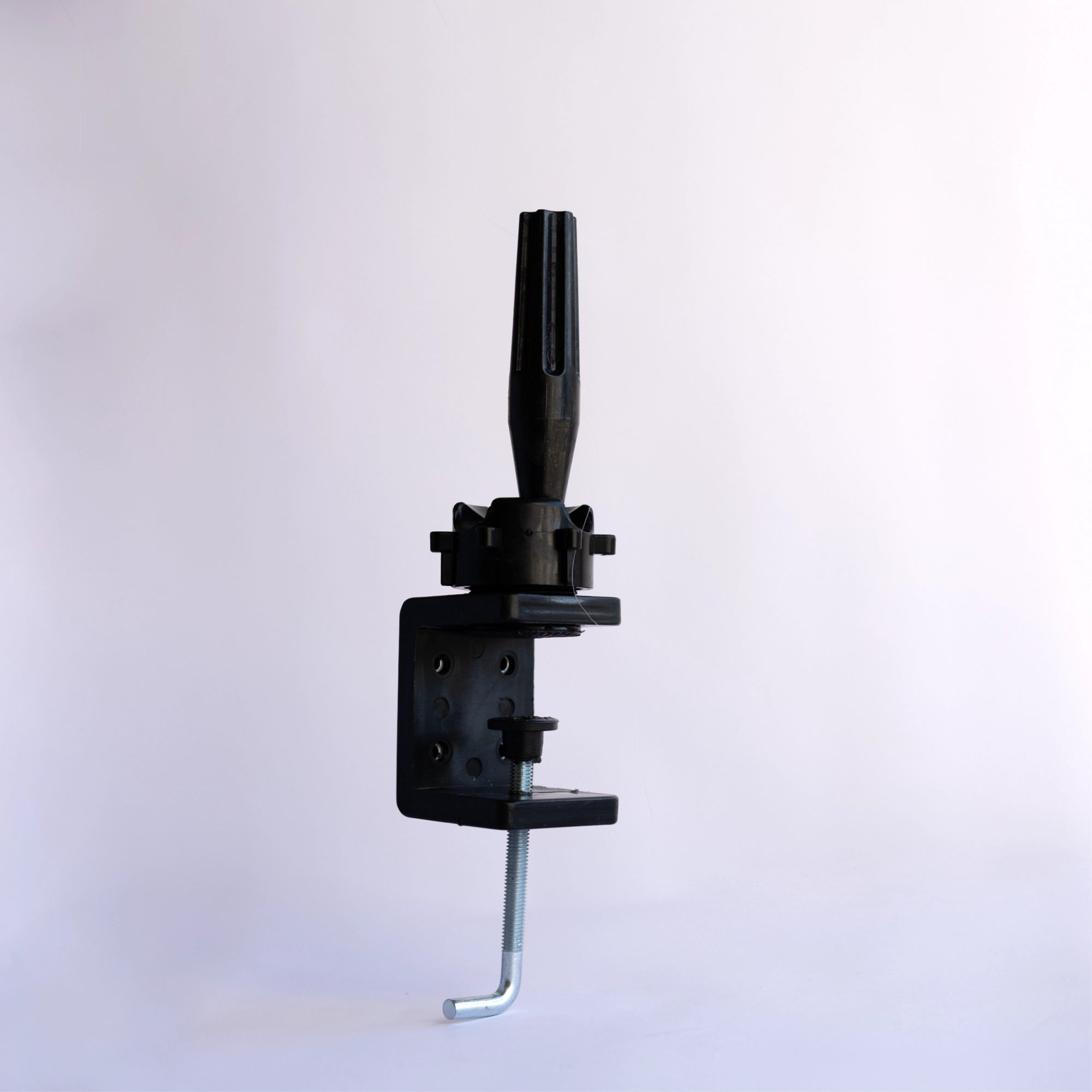 מעמיד שולחן